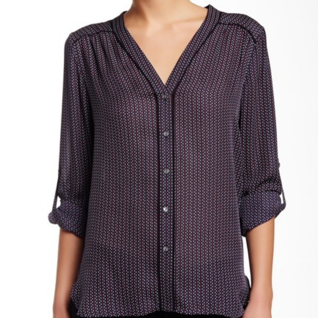 Vince Mini Geo Print 100% Silk V-Neck Blouse